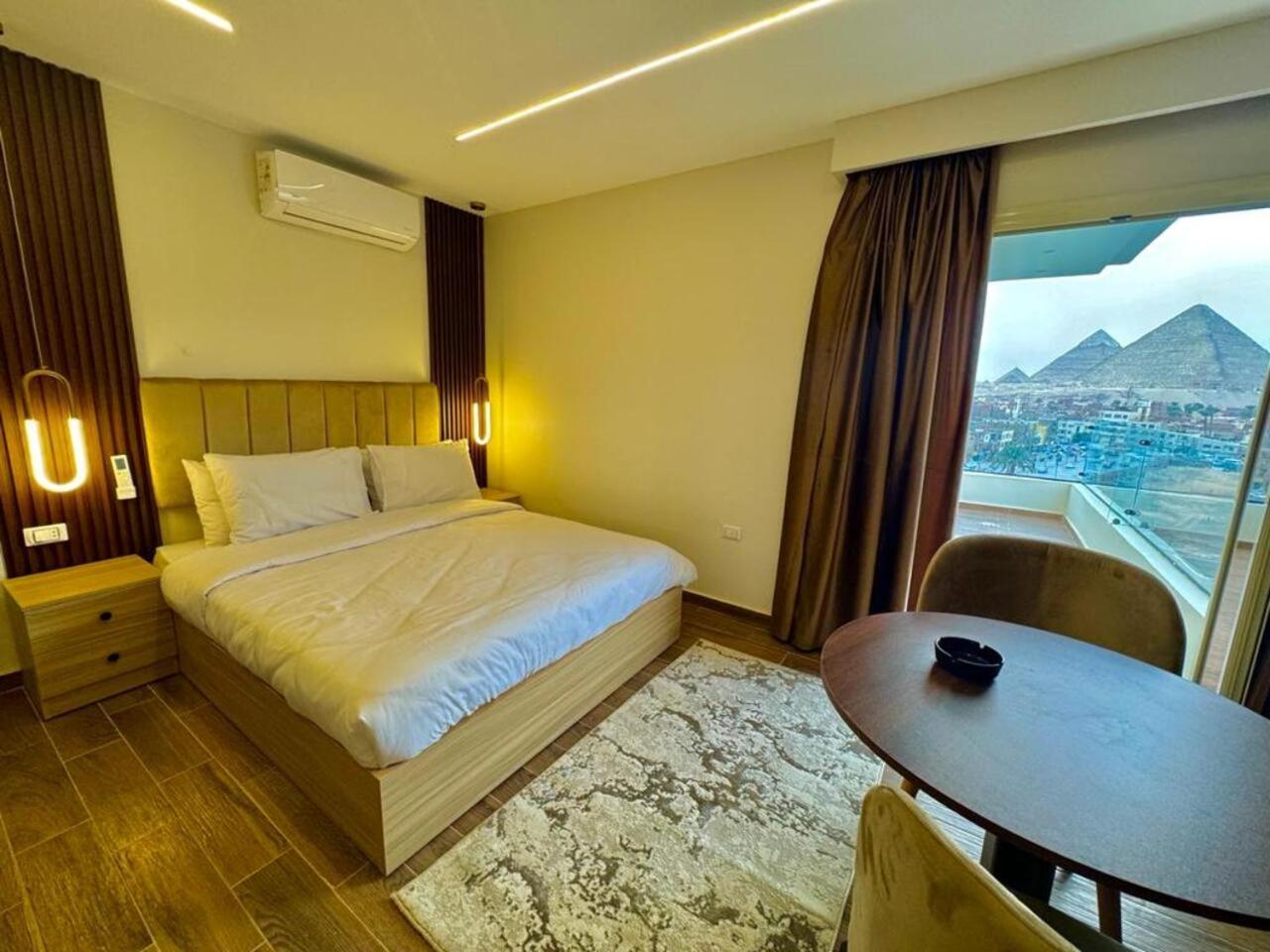 Rotana Pyramids View Hostel Nazlet el-Sisi ภายนอก รูปภาพ