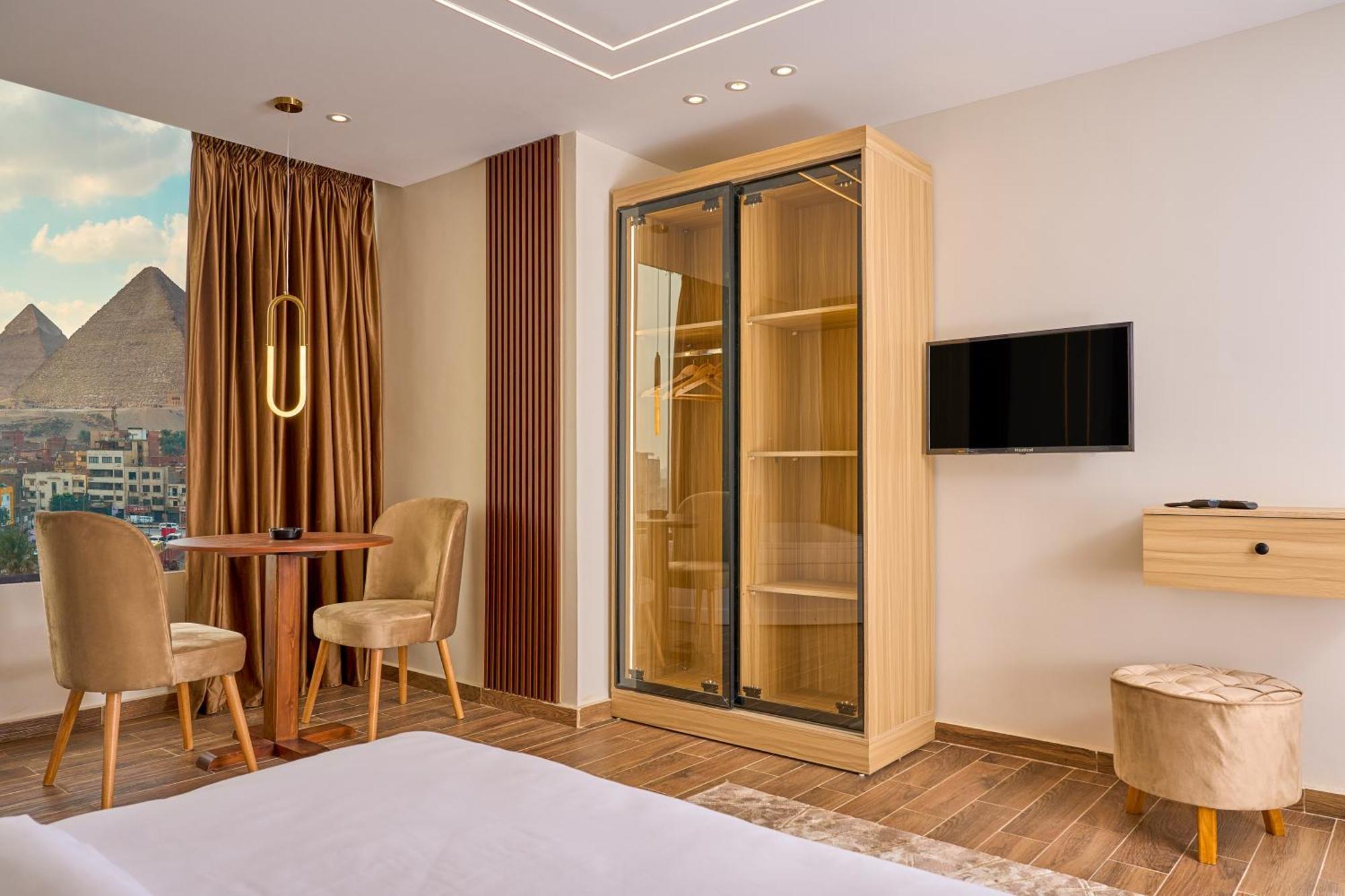 Rotana Pyramids View Hostel Nazlet el-Sisi ภายนอก รูปภาพ