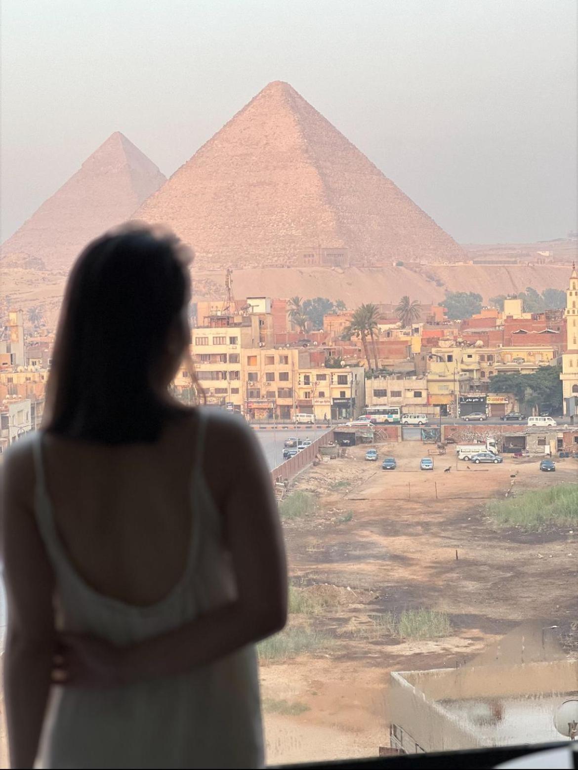 Rotana Pyramids View Hostel Nazlet el-Sisi ภายนอก รูปภาพ