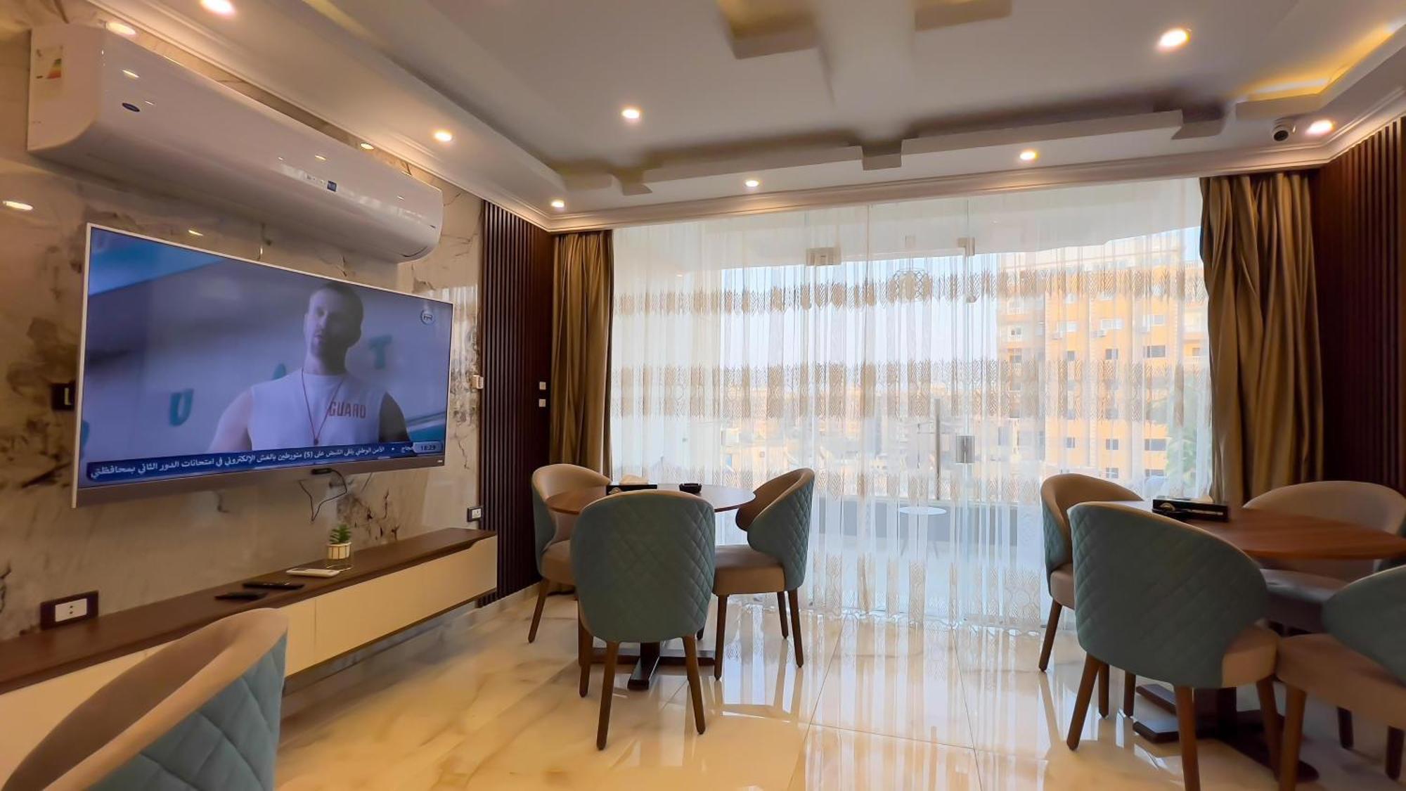Rotana Pyramids View Hostel Nazlet el-Sisi ภายนอก รูปภาพ