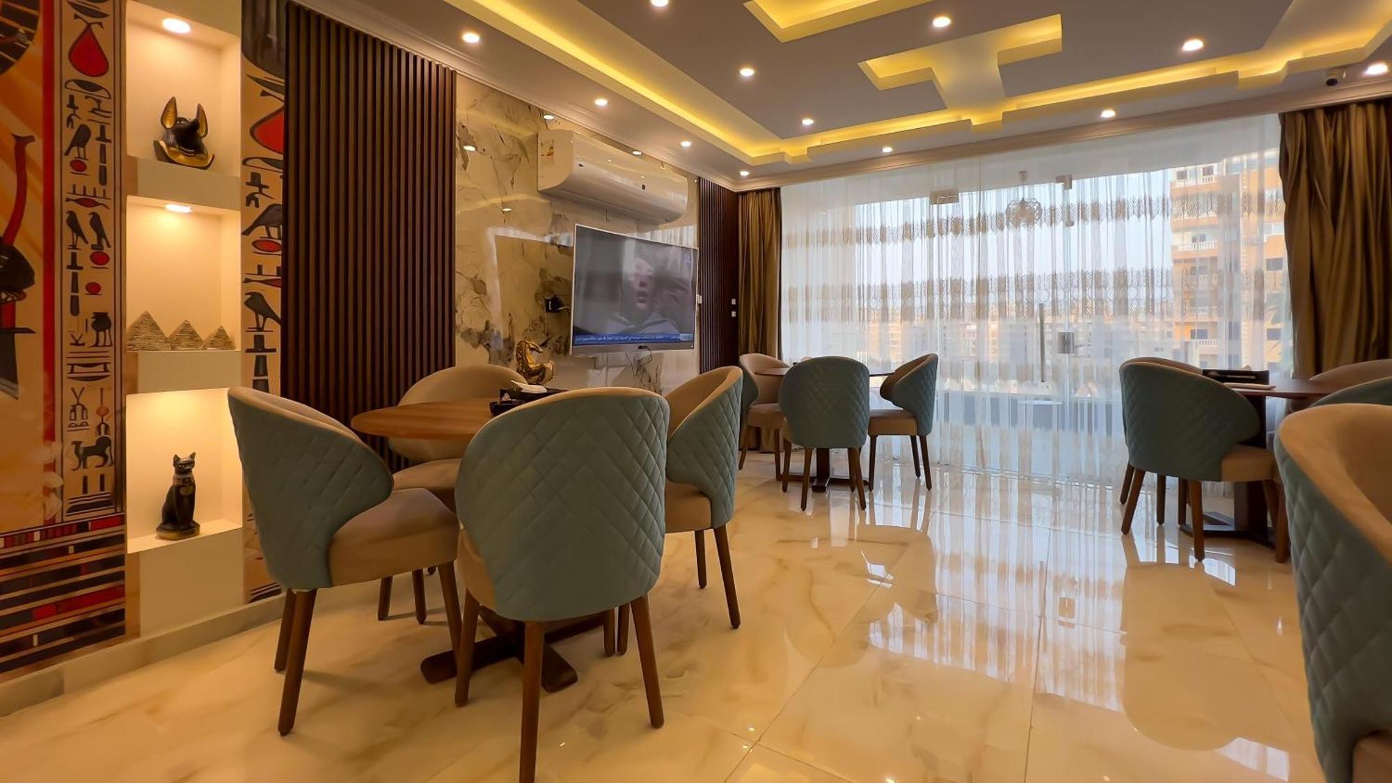 Rotana Pyramids View Hostel Nazlet el-Sisi ภายนอก รูปภาพ