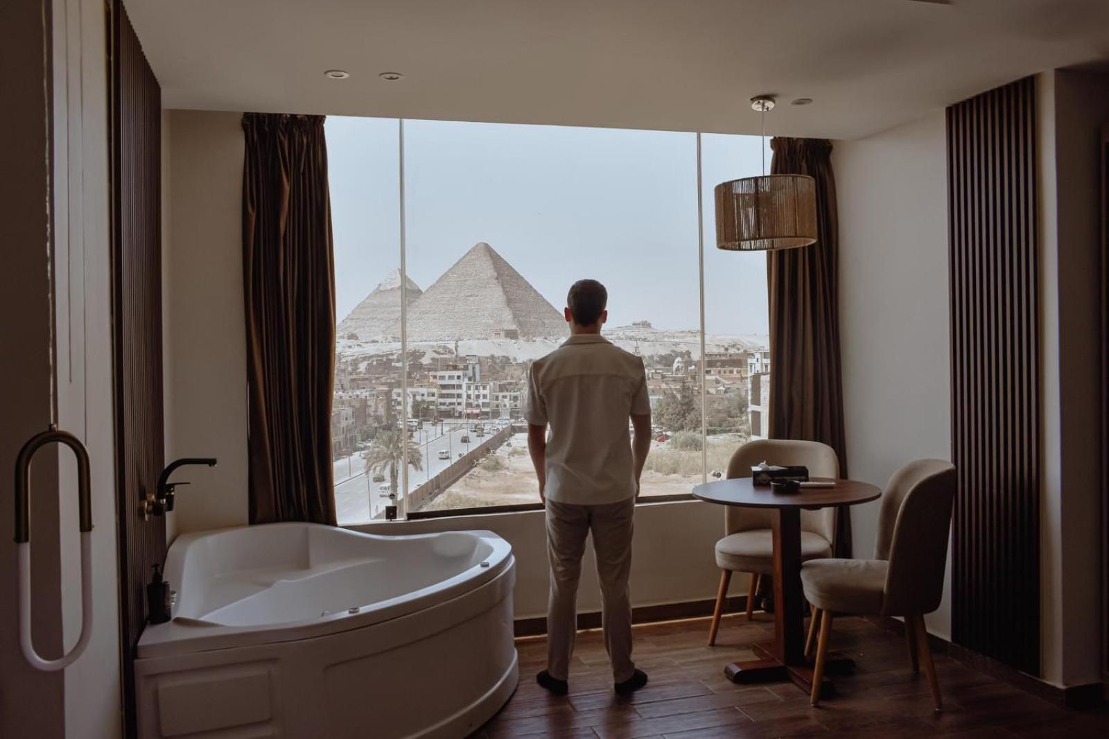 Rotana Pyramids View Hostel Nazlet el-Sisi ภายนอก รูปภาพ