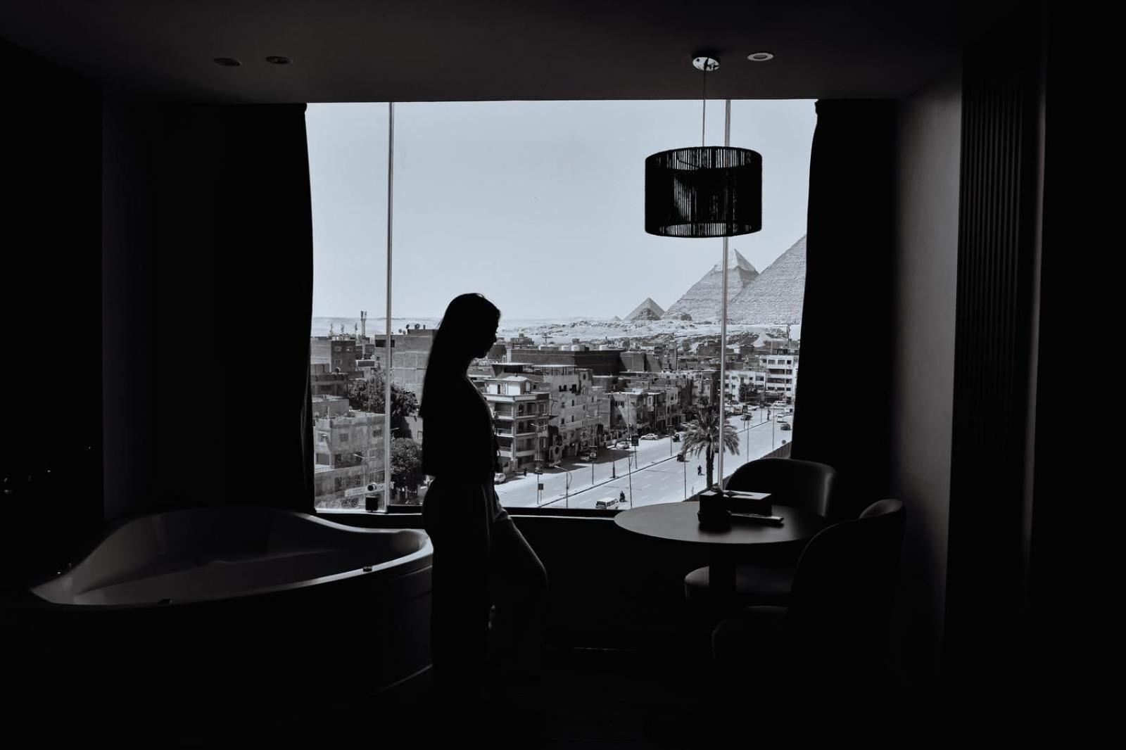 Rotana Pyramids View Hostel Nazlet el-Sisi ภายนอก รูปภาพ
